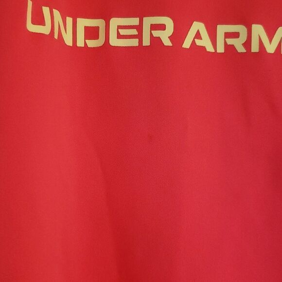 Hot Pink Under Armour Loose Fit T-Shirt with Colorful Logo Sz XL - Picture 2 of 7